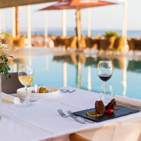 Hotel Amr - Durres 4*