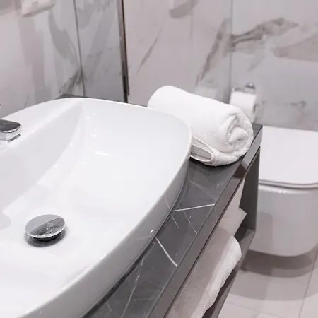 Amr - Durres Hotel 4*