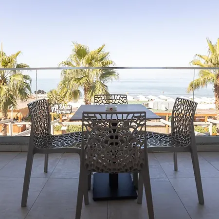 Amr - Durres 4* Škalngur