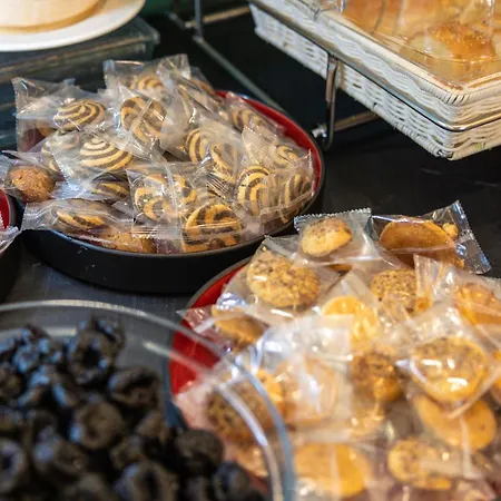 Отель Amr - Durres Shkallnur