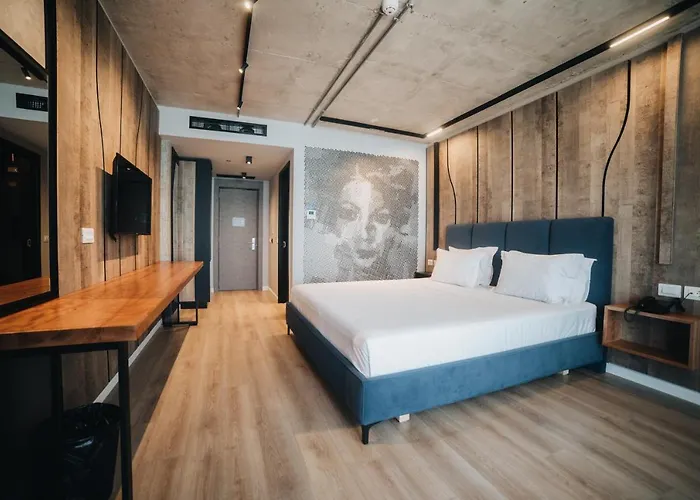 Amr - Durres Hotel 4*