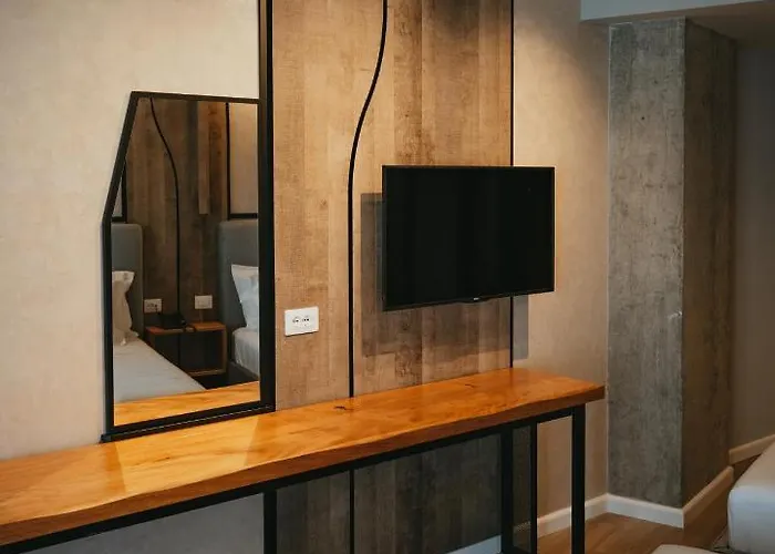 Hotel Amr - Durres Shkallnur