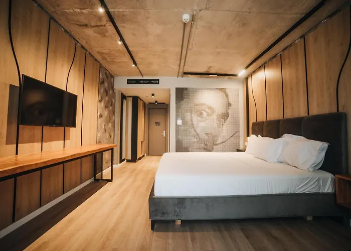 Amr - Durres Hotel Shkallnur