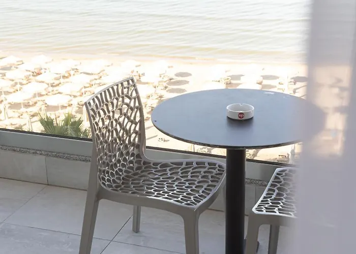 Hotel Amr - Durres Shkallnur